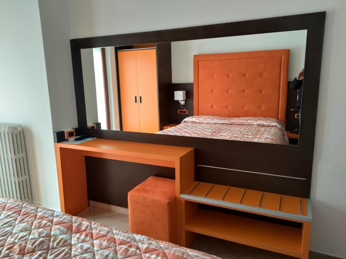 Albergo Casa Este Brenzone sul Garda Bagian luar foto