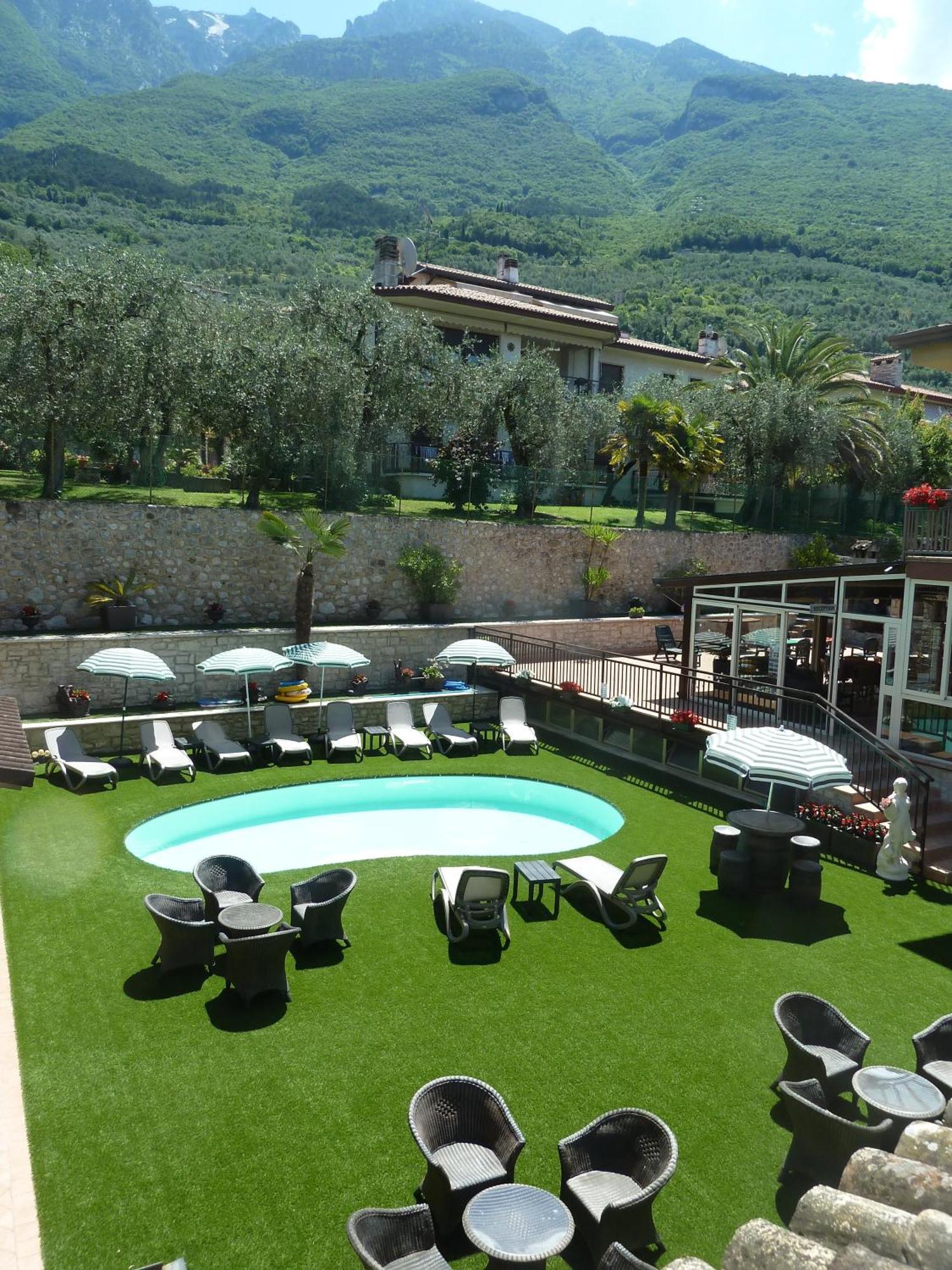Albergo Casa Este Brenzone sul Garda Bagian luar foto