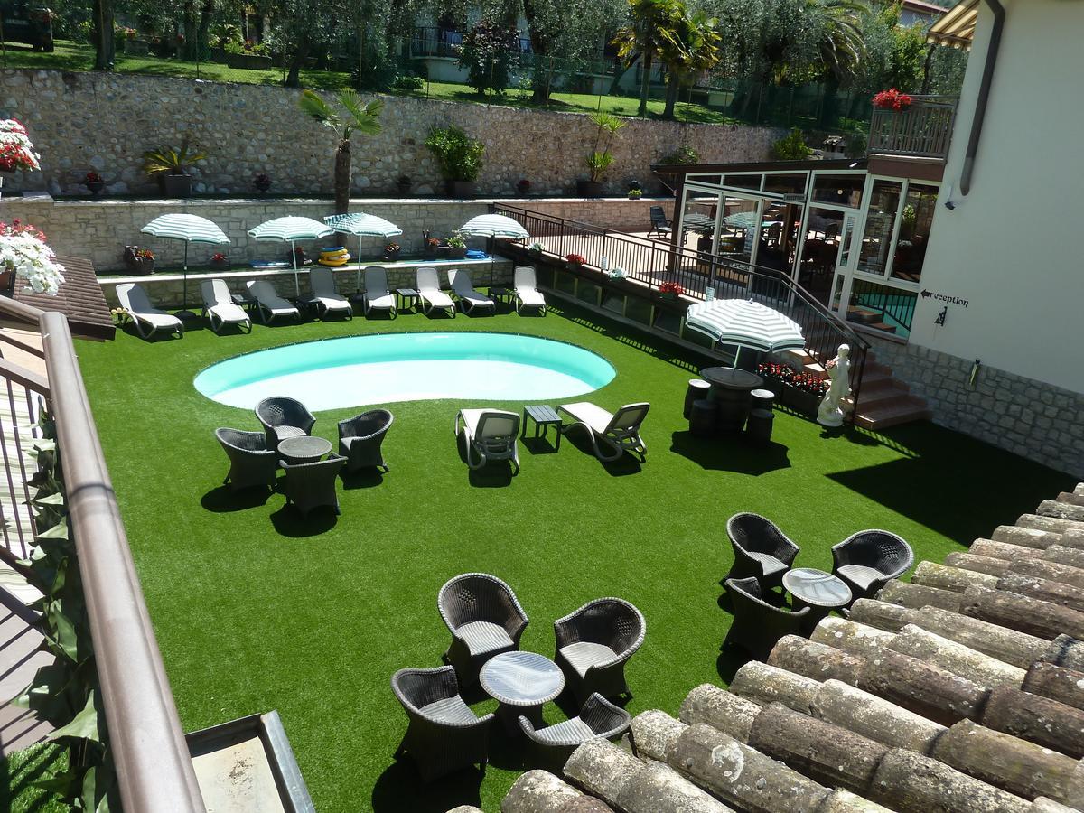 Albergo Casa Este Brenzone sul Garda Bagian luar foto