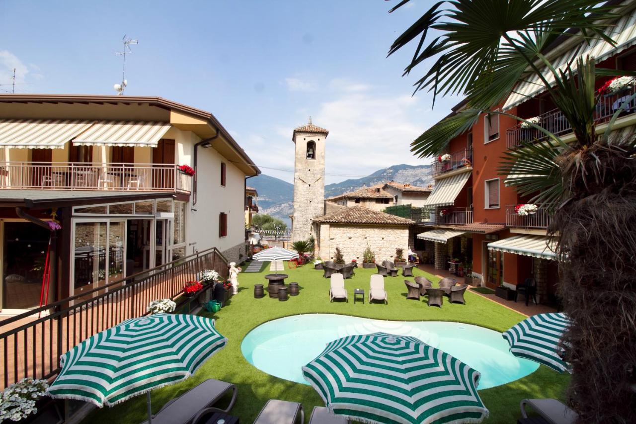 Albergo Casa Este Brenzone sul Garda Bagian luar foto