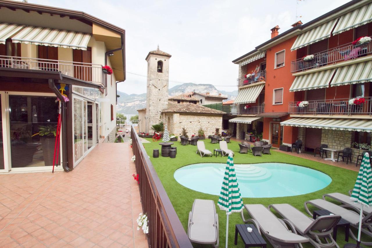 Albergo Casa Este Brenzone sul Garda Bagian luar foto